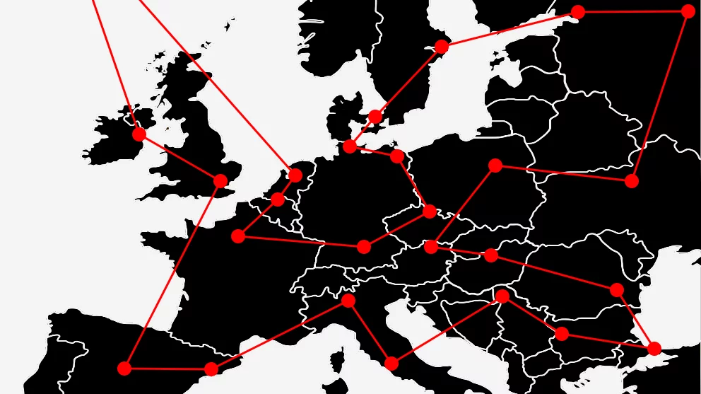 Revolutionary Quantum Algorithm Tackles Traveling Salesman Problem