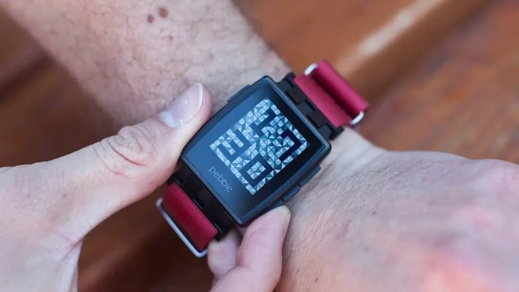 Cult Smartwatch Pebble Is Making a Comeback