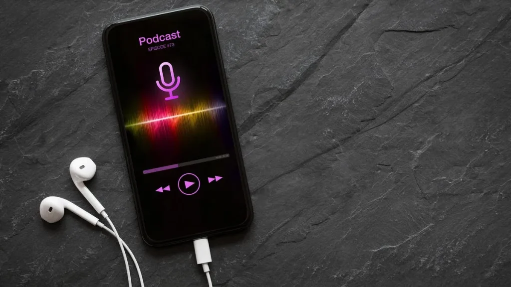 Google Tests AI-Generated Podcast from Your Discover Feed
