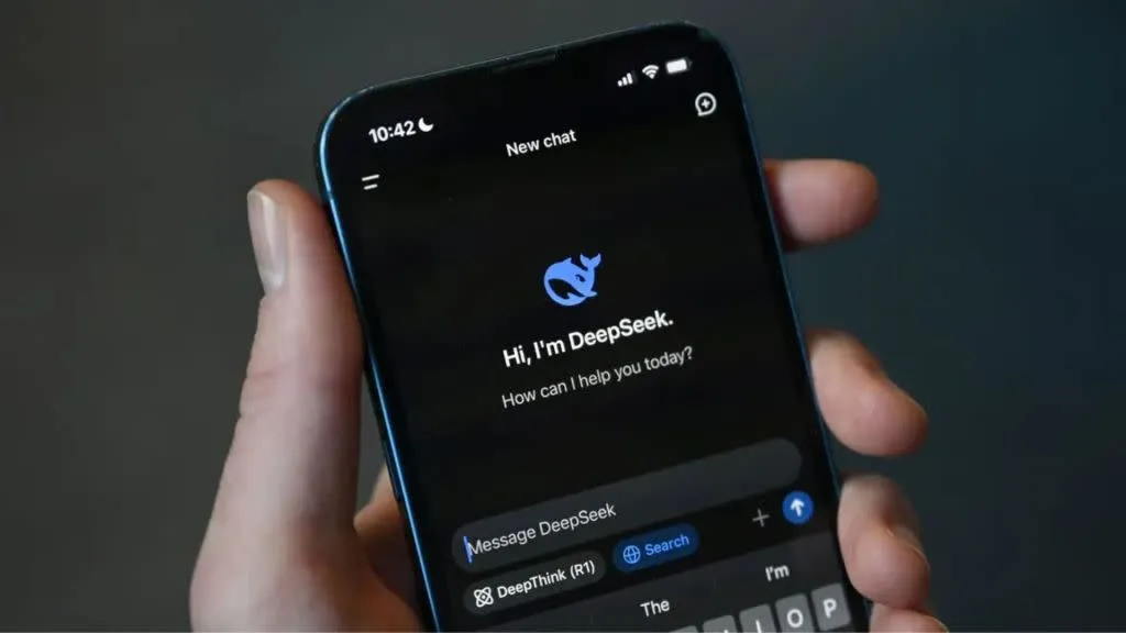 DeepSeek R1 Faces Security Concerns Amid Jailbreaking Risks