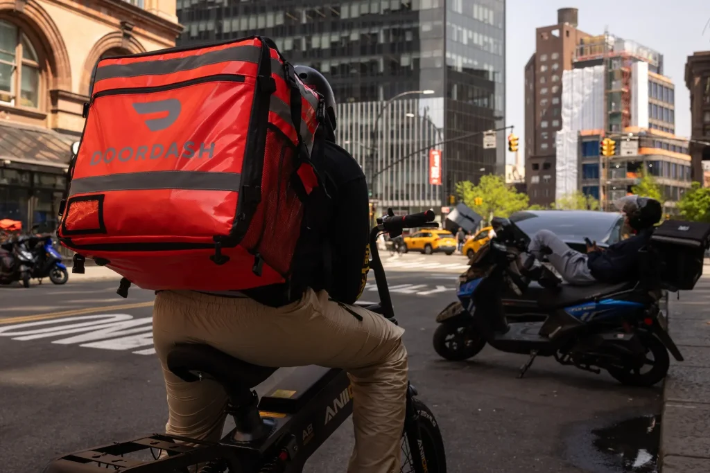 DoorDash to Pay $16.8 Million to New York Delivery Workers
