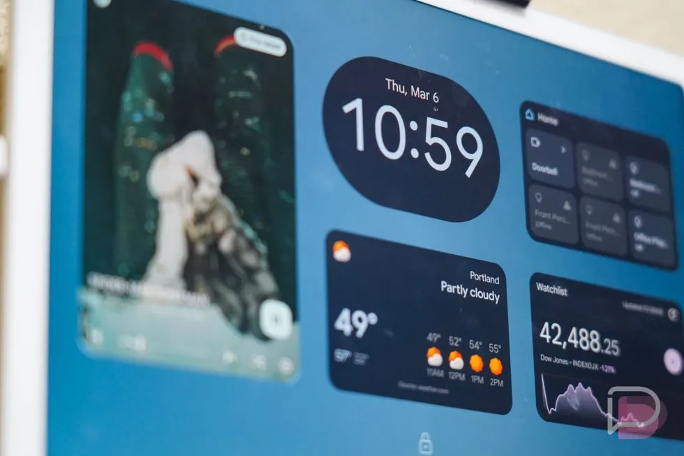 Android 16 Brings Back Lock Screen Widgets for Users