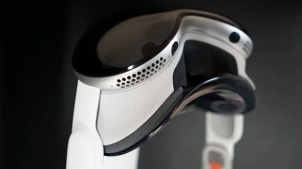 Apple Vision Pro 2
