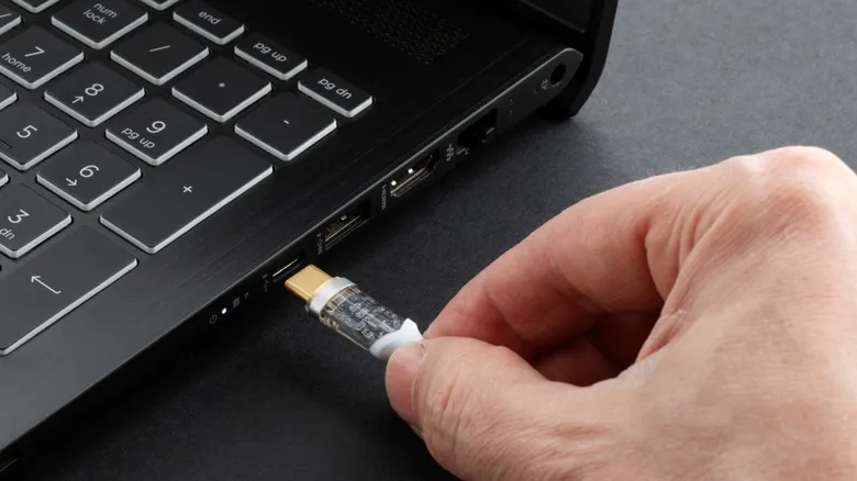 Powering a Monitor via USB